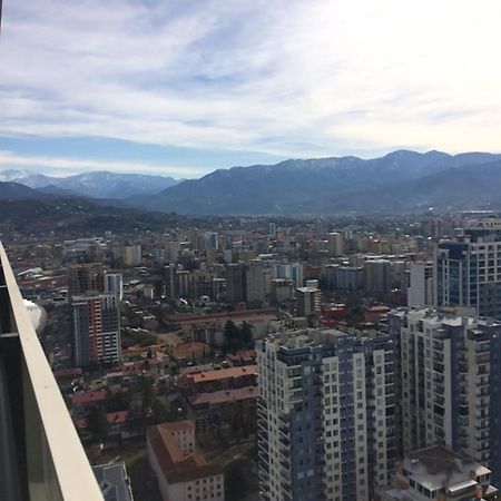 Orbi Сity Sunny Apartments High Floor Batoemi Buitenkant foto