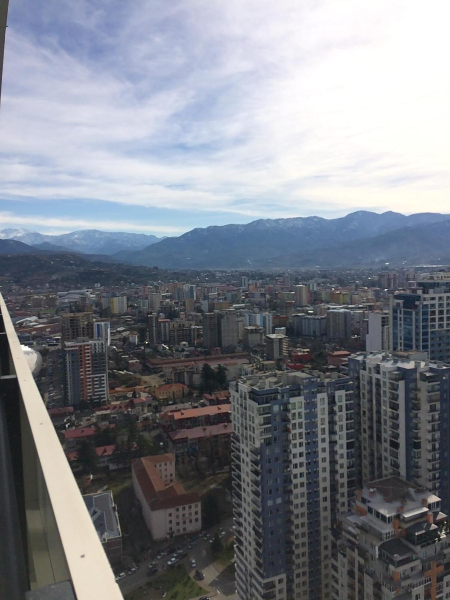 Orbi Сity Sunny Apartments High Floor Batoemi Buitenkant foto